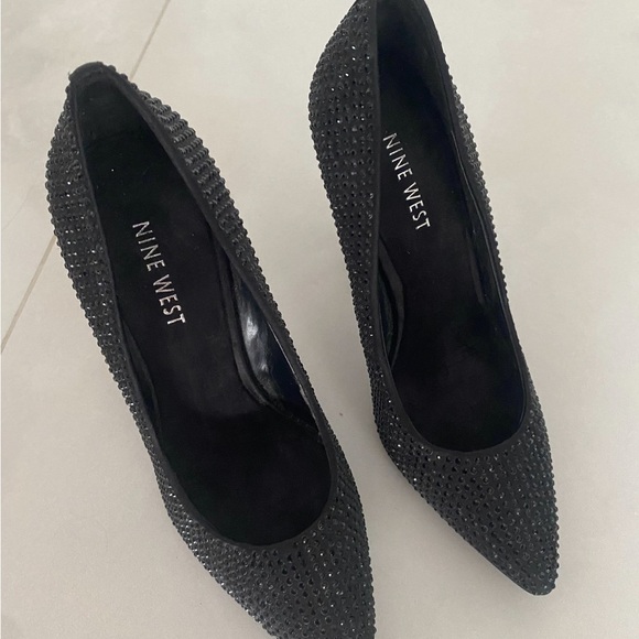 Nine West Sparkly Pumps - Picture 4 of 4